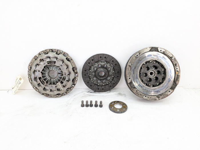 BMW F32 F30 F33 F34 435xi 335xi N55 Dual Mass Flywheel W/Clutch & Pressure Plate 7640733