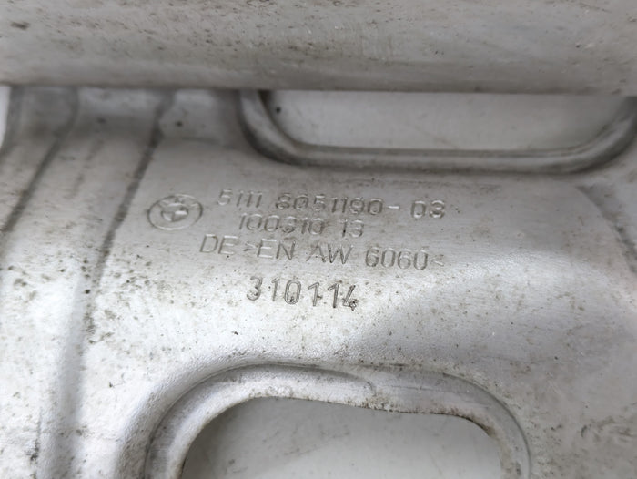 BMW F32 F30 F31 F33 F34 F36 4 & 3 Series M Sport Right Front Bumper Deformation Element Bracket 8051190