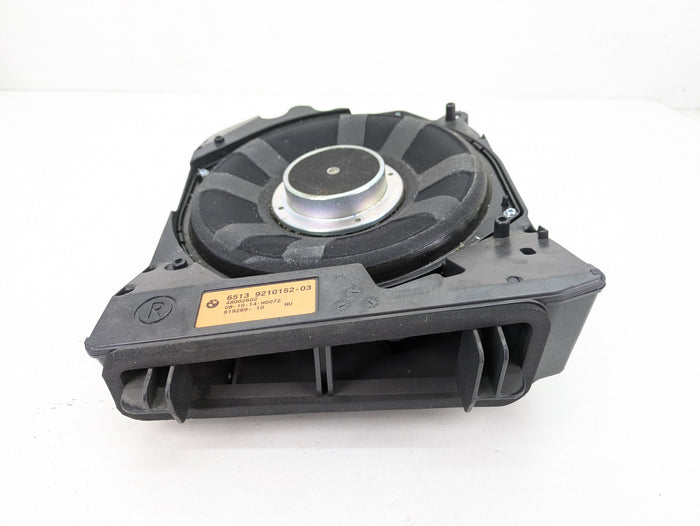 BMW F32 F30 F31 F33 F34 F36 4 & 3 Series Right/Passenger Side Harman Kardon Subwoofer 9210152