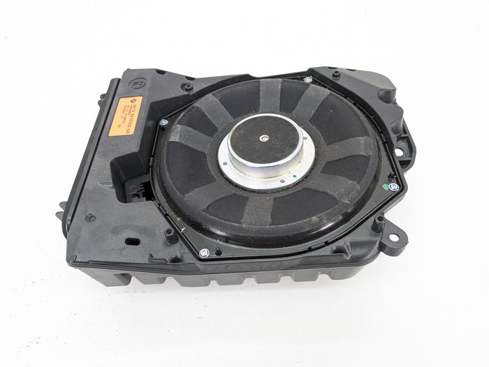 BMW F32 F30 F31 F33 F34 F36 4 & 3 Series Right/Passenger Side Harman Kardon Subwoofer 9210152