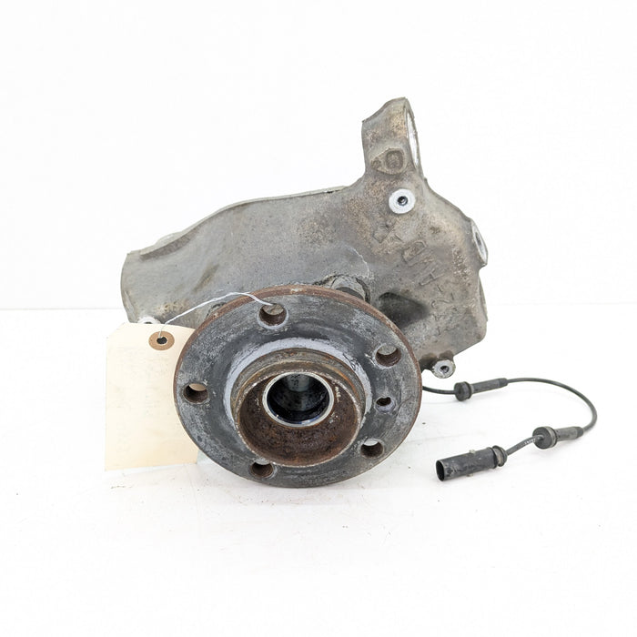 BMW F32 F33 F36 4 Series AWD Right/Passenger Side Front Hub/Knuckle/Spindle 6859004