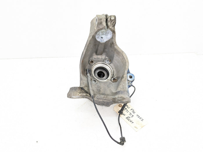 BMW F32 F33 F36 4 Series AWD Right/Passenger Side Front Hub/Knuckle/Spindle 6859004