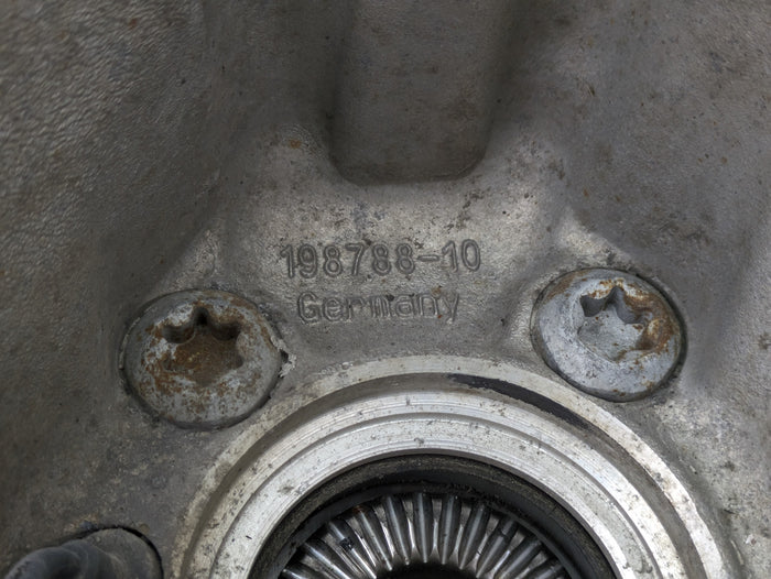 BMW F32 F33 F36 4 Series AWD Right/Passenger Side Front Hub/Knuckle/Spindle 6859004