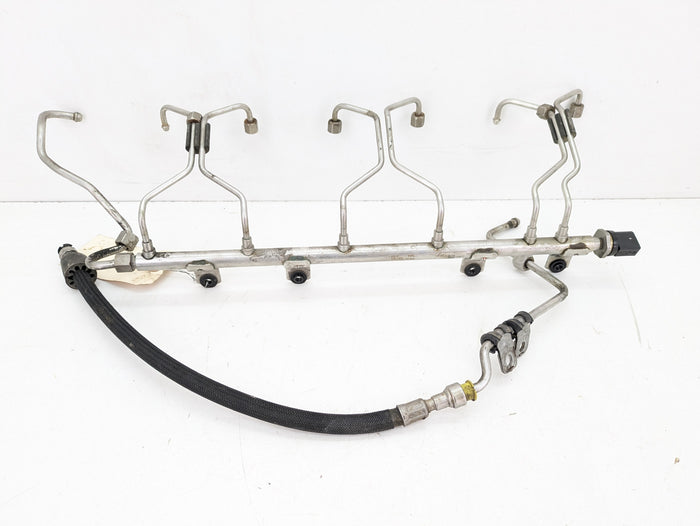 BMW F32 F30 F33 F34 F36 435xi 335xi N55 High Pressure Fuel Rail W/Injector Lines 7649710/7604405