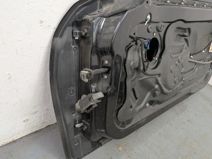 BMW F32 F33 4 Series/F82 F83 M4 Right/Passenger Side Door Black Sapphire Metallic (475)