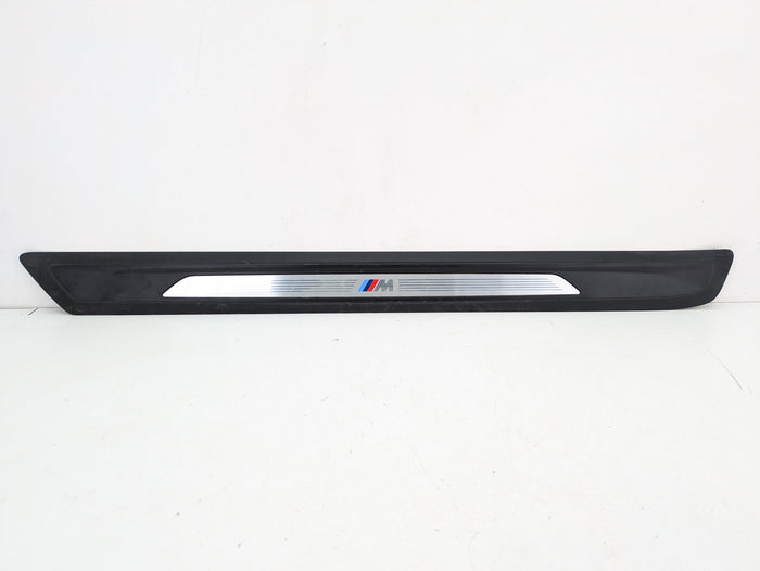 BMW F32 4 Series M Sport Right/Passenger Side Door Sill Trim 8063800 *DAMAGED*