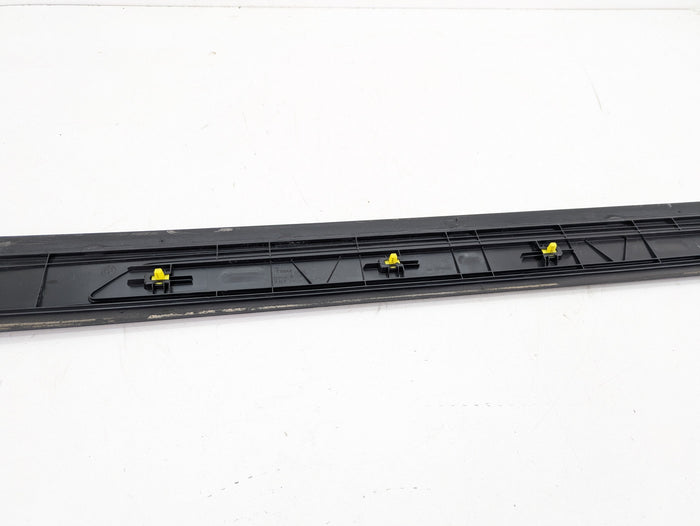 BMW F32 4 Series M Sport Right/Passenger Side Door Sill Trim 8063800 *DAMAGED*