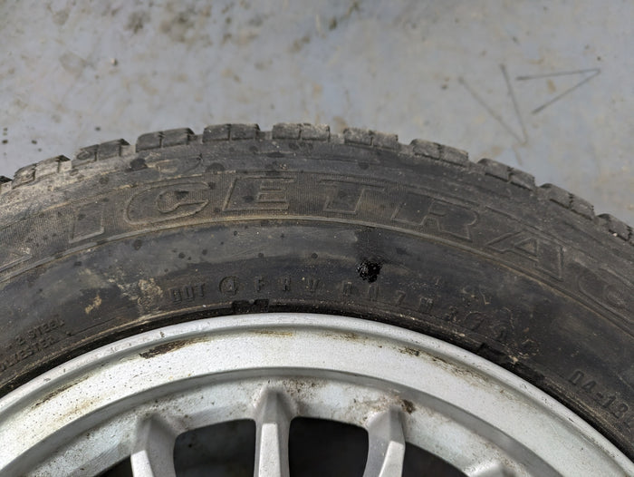 BMW E30 Bottle Cap Wheel Set 14X6 ET35 *Note* 1125688