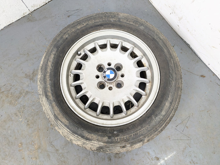 BMW E30 Bottle Cap Wheel Set 14X6 ET35 *Note* 1125688