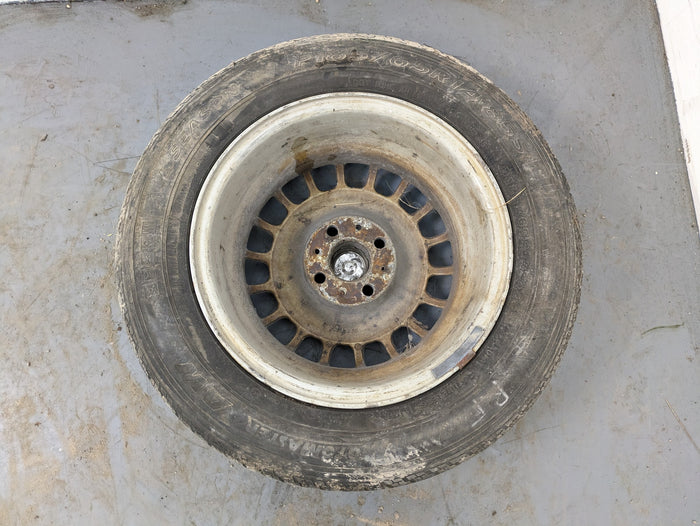BMW E30 Bottle Cap Wheel Set 14X6 ET35 *Note* 1125688
