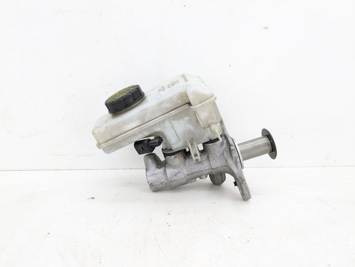 Audi 8V RS3 Brake Master Cylinder & Reservoir 8S1611301/1K0945459A