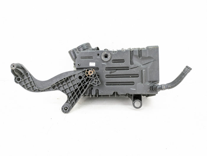 Audi 8V RS3 Intake Air Filter Housing Box 3Q0129607A/8S0190601E
