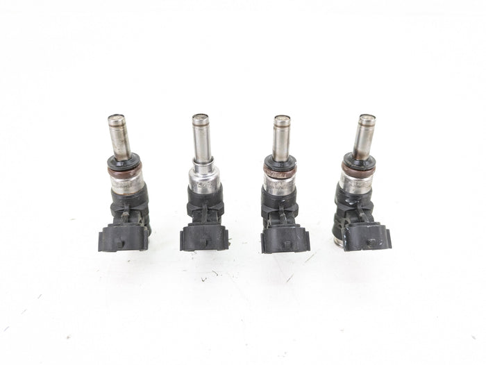 Audi 8V RS3 DAZA Engine Low Pressure Manifold Fuel Injector Set Of 4 07K133551A