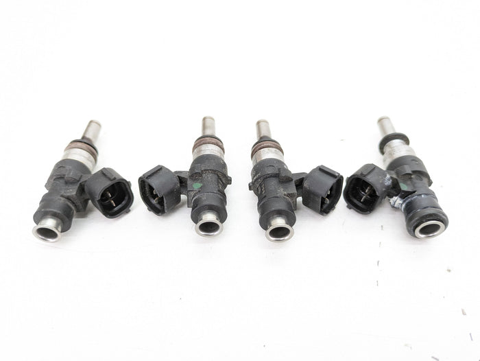 Audi 8V RS3 DAZA Engine Low Pressure Manifold Fuel Injector Set Of 4 07K133551A