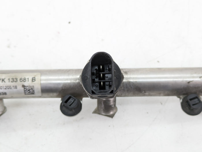 Audi 8V RS3 DAZA Low Pressure Fuel Rail 07K133681B