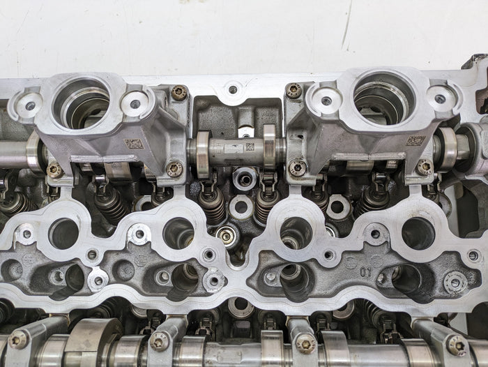 BMW G80 G82 F97 M3 M4 X3 M S58 Cylinder Head Camshafts & Valves 05762117616 *Minor Rust*