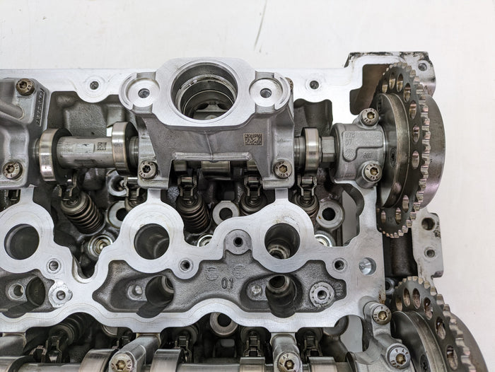 BMW G80 G82 F97 M3 M4 X3 M S58 Cylinder Head Camshafts & Valves 05762117616 *Minor Rust*