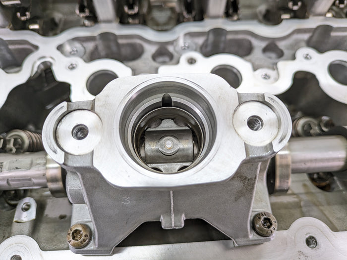 BMW G80 G82 F97 M3 M4 X3 M S58 Cylinder Head Camshafts & Valves 05762117616 *Minor Rust*