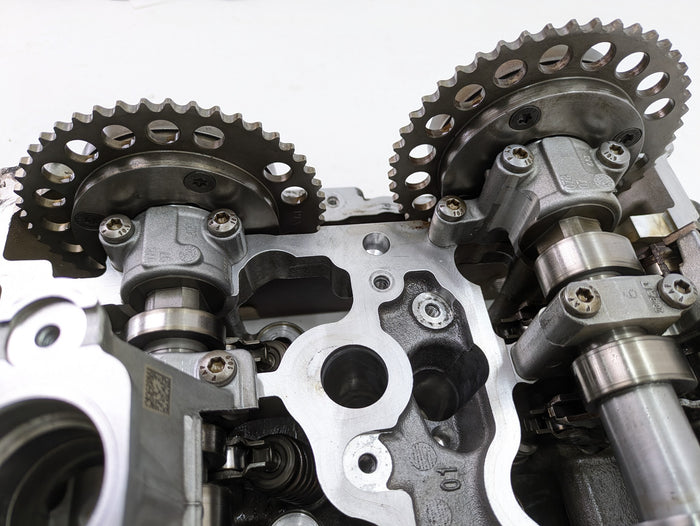 BMW G80 G82 F97 M3 M4 X3 M S58 Cylinder Head Camshafts & Valves 05762117616 *Minor Rust*