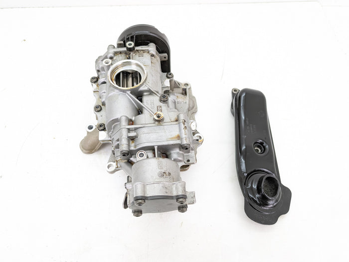 BMW F97 X3 M S58 Engine Oil Suction Pump & Sprocket 11728212/8053434