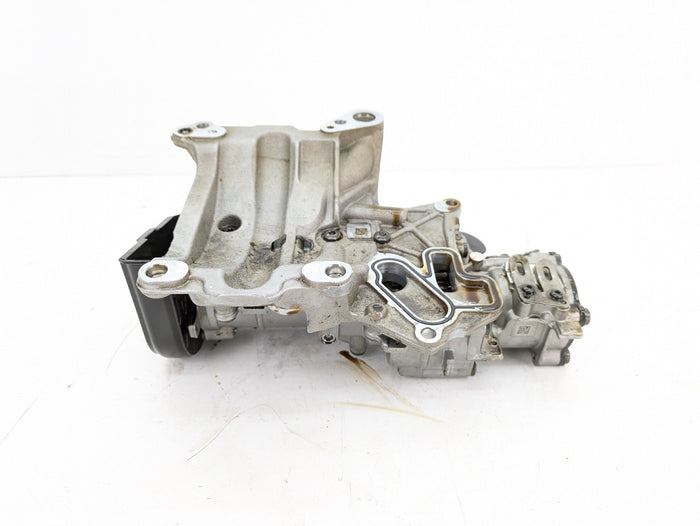 BMW F97 X3 M S58 Engine Oil Suction Pump & Sprocket 11728212/8053434