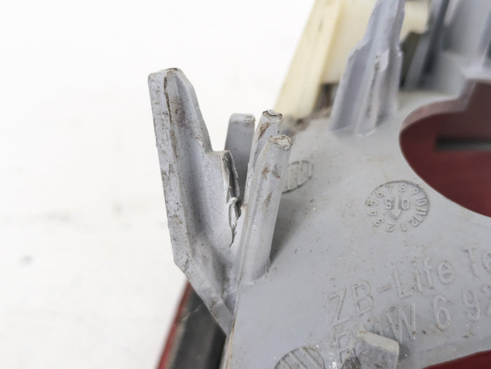 BMW E46 M3 330ci 325ci Facelift Left/Driver Side Inner Trunk Tail Light 6920705 *DAMAGED*