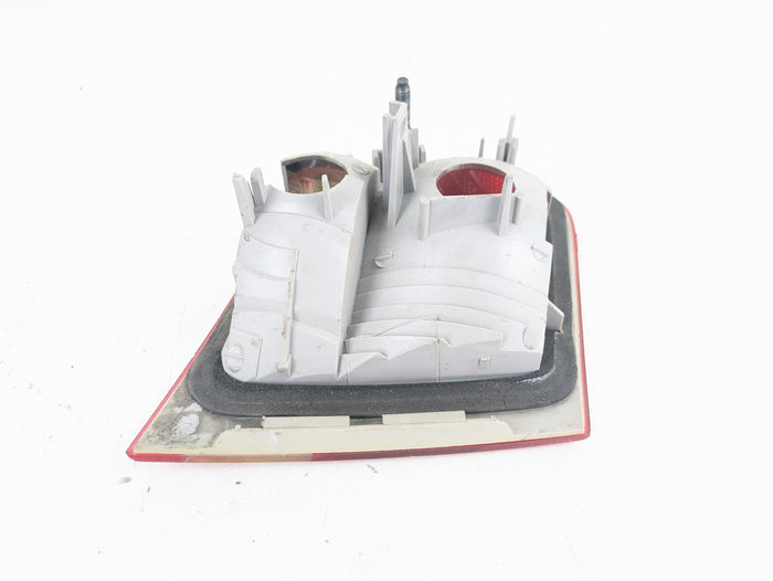 BMW E46 3 Series Touring/Wagon Right/Passenger Side Rear Inner Hatch Tail Light 8368760