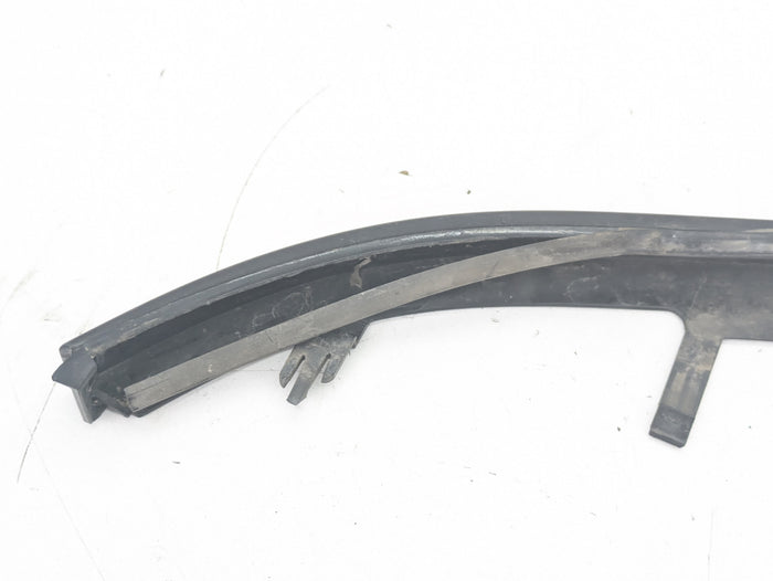 BMW E46 M3/3 Series Pre-Facelift Coupe Convertible Headlight Trim Black 8208677/8208678 *DAMAGED*