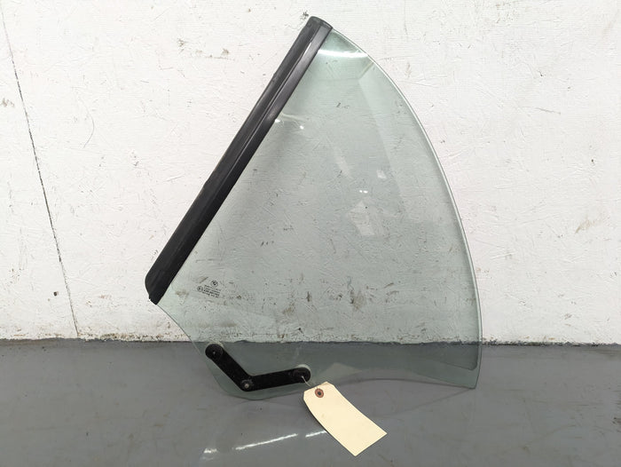 BMW E46 323ci M3 330ci 325ci Convertible Left/Driver Side Rear Window Glass 51368209423