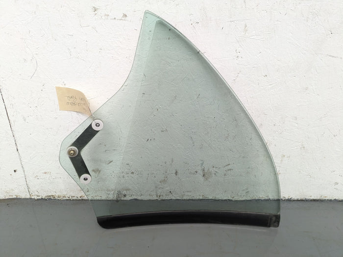 BMW E46 323ci M3 330ci 325ci Convertible Left/Driver Side Rear Window Glass 51368209423
