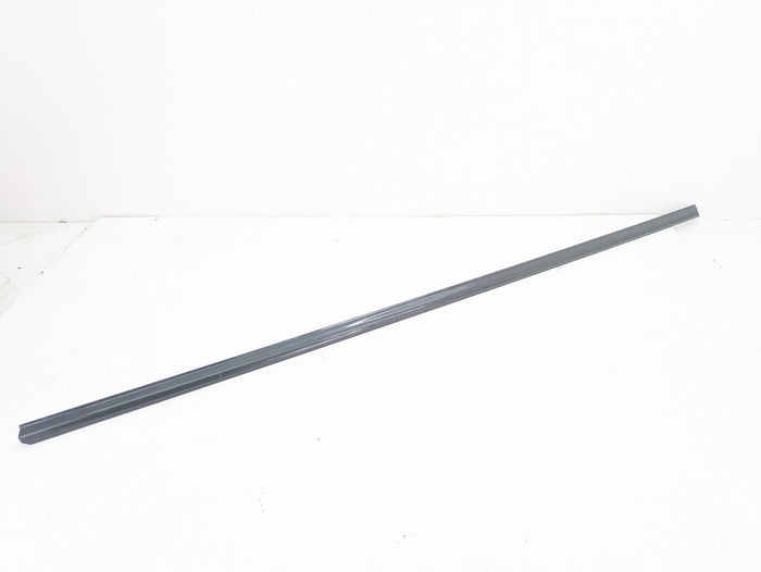 BMW E46 330Ci 328Ci 325Ci 323Ci Coupe/Convertible Right Door Molding Trim Schwarz II Black 8208670