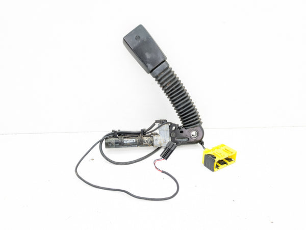 BMW E46 330i 328i 325i 323i 320i Sedan/Wagon Front Passenger Right Seat Belt Buckle Tensioner 8257790