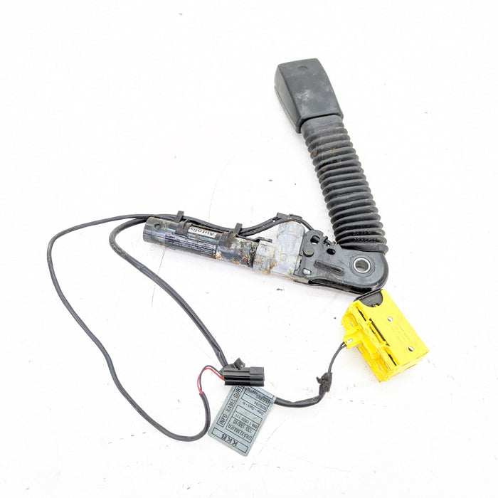 BMW E46 330i 328i 325i 323i Sedan/Wagon Front Left/Driver Side Seat Belt Buckle Tensioner 8257789