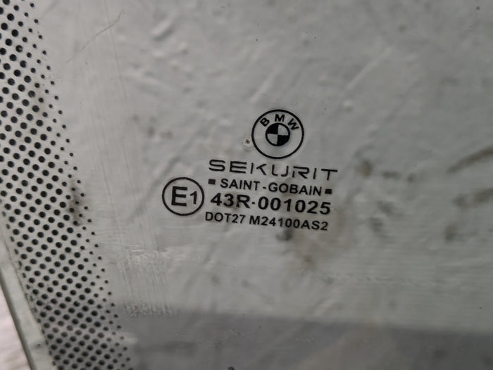 BMW E46 M3 330ci 328ci 325ci 323ci Coupe Right/Passenger Side Front Door Window Glass *DAMAGED*