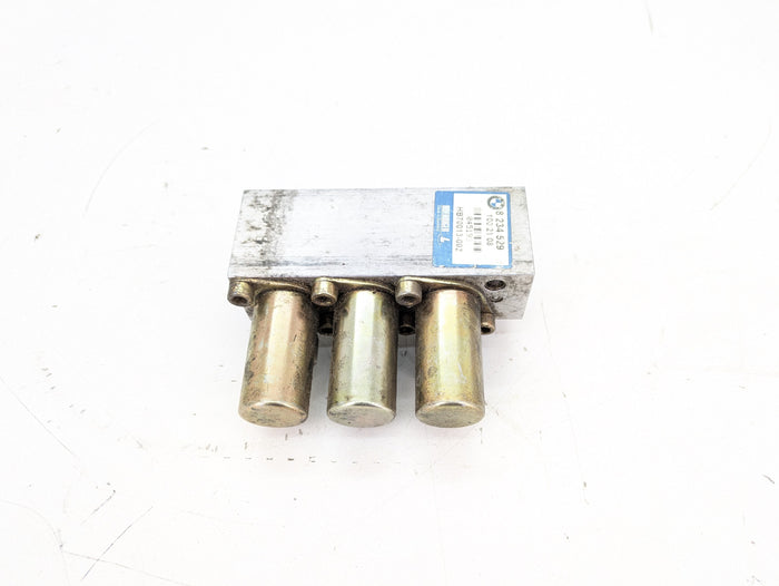 BMW E46 BMW E46 M3 330ci 325ci 323ci Convertible Roof Soft Top Hydraulic Cylinder Valve Block 8234529