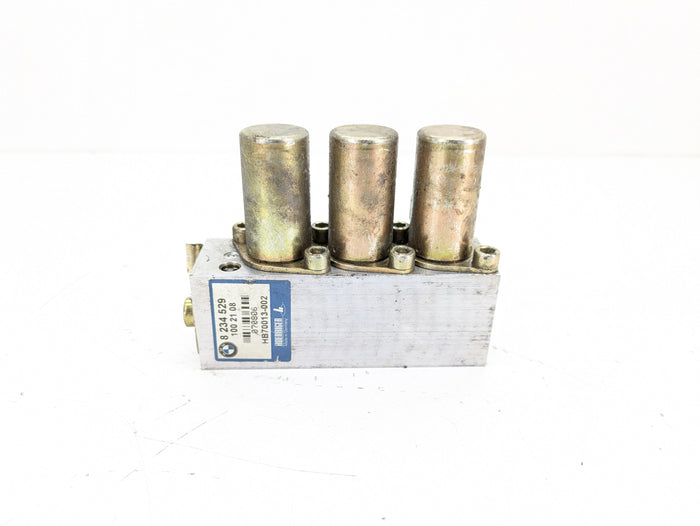 BMW E46 BMW E46 330ci M3 325ci 323ci Convertible Roof Soft Top Hydraulic Cylinder Valve Block 8234529