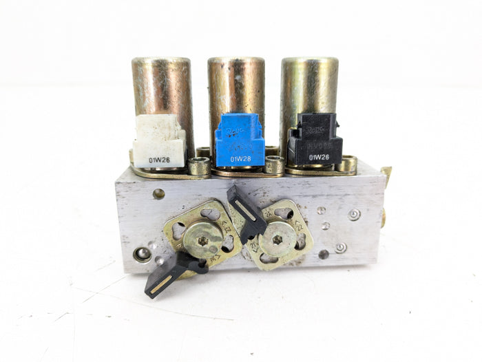 BMW E46 BMW E46 330ci M3 325ci 323ci Convertible Roof Soft Top Hydraulic Cylinder Valve Block 8234529