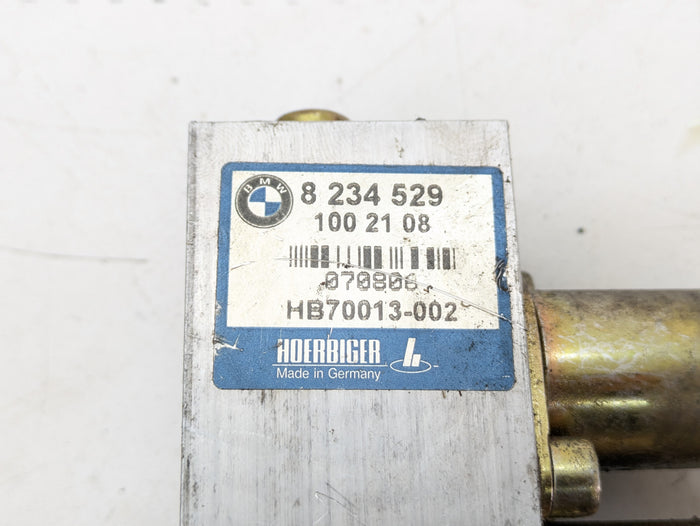 BMW E46 BMW E46 330ci M3 325ci 323ci Convertible Roof Soft Top Hydraulic Cylinder Valve Block 8234529