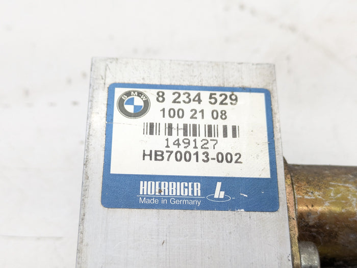 BMW E46 BMW E46 323ci M3 330ci 325ci Convertible Roof Soft Top Hydraulic Cylinder Valve Block 8234529