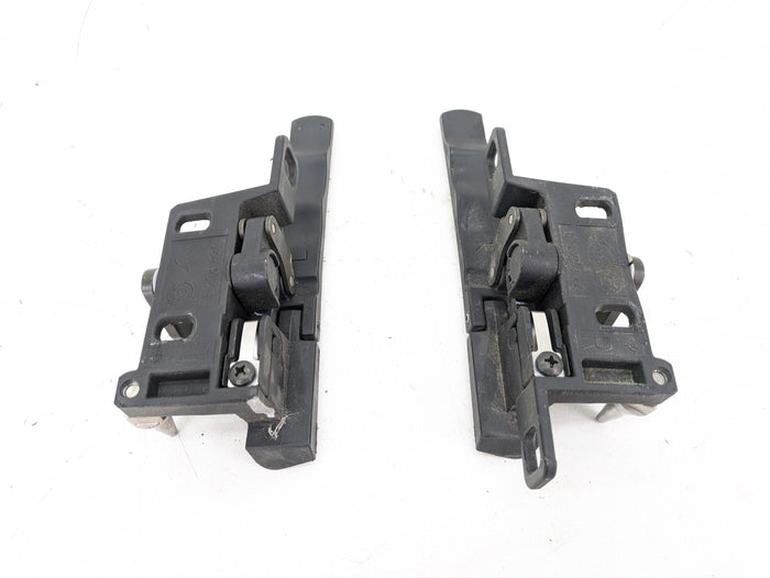 BMW E46 M3 330ci 325ci 323ci Convertible Hardtop Front Left/Right Latches/Handles Set 8228921/8228922 *DAMAGED*