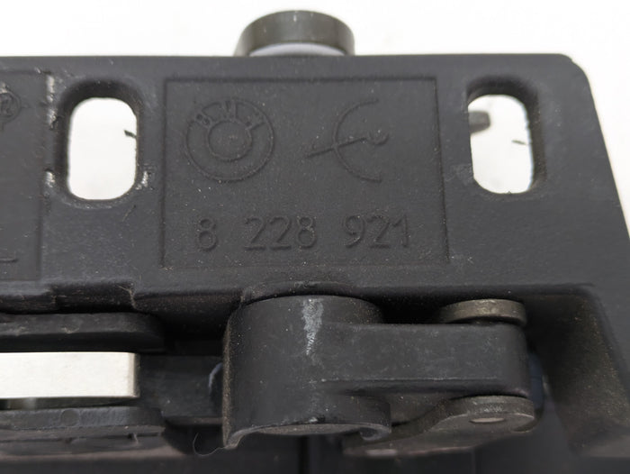 BMW E46 M3 330ci 325ci 323ci Convertible Hardtop Front Left/Right Latches/Handles Set 8228921/8228922 *DAMAGED*