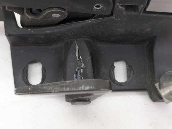 BMW E46 M3 330ci 325ci 323ci Convertible Hardtop Front Left/Right Latches/Handles Set 8228921/8228922 *DAMAGED*