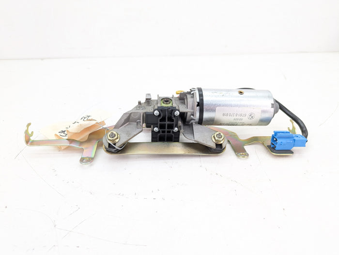 BMW E46 325ci M3 330ci 323ci Convertible Roof/Soft Top Latch Locking Motor 8370816 *Damaged*