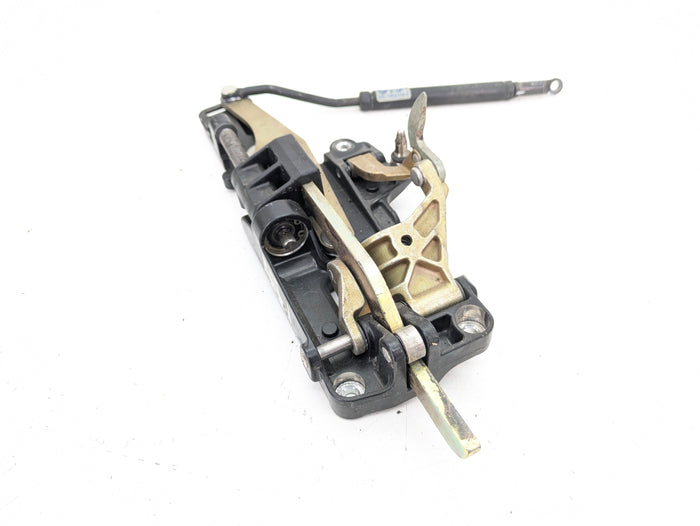 BMW E46 330ci 325ci 323ci M3 Convertible Right Convertible Roof Soft Top Latch Lock 7031362 *DAMAGED*