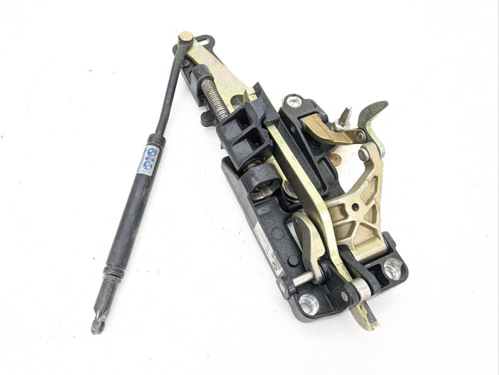 BMW E46 330ci 325ci 323ci M3 Convertible Right Convertible Roof Soft Top Lock Latch 7031362/8229824*Damaged*