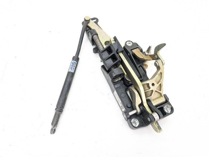 BMW E46 330ci 325ci 323ci M3 Convertible Right Convertible Roof Soft Top Latch Lock 7031362/8229824*Damaged*