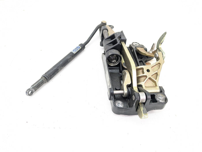 BMW E46 330ci 325ci 323ci M3 Convertible Right Convertible Roof Soft Top Latch Lock 7031362/8229824*Damaged*