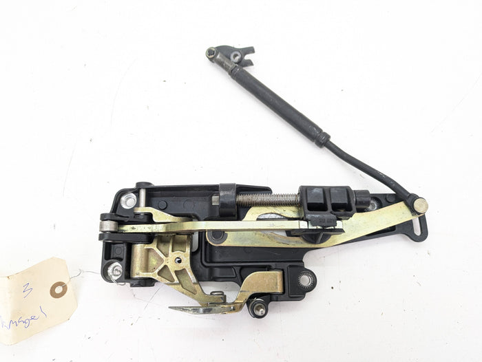 BMW E46 330ci 325ci 323ci M3 Convertible Right Convertible Roof Soft Top Lock Latch 7031362/8229824*Damaged*
