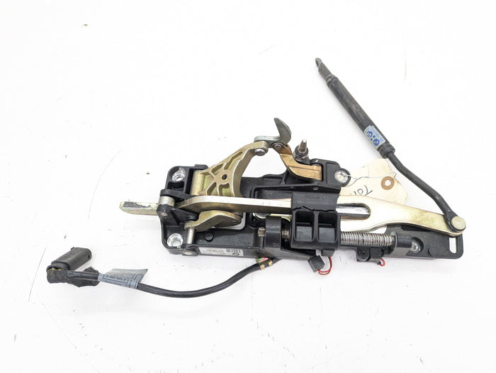 BMW E46 330ci 325ci 323ci M3 Convertible Left Convertible Roof Soft Top Latch Lock 8229824 / 7031361 *Damaged*