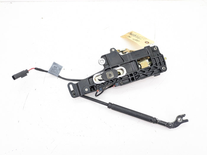 BMW E46 330ci 325ci 323ci M3 Convertible Left Convertible Roof Soft Top Latch Lock 7031361 / 8229824 *Damaged*